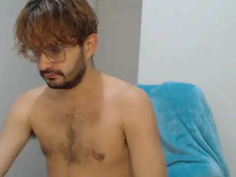 Snapshot of peterannaud chatting on October 1, 11:38 am peterannaud online show from October 1, 11:38 am