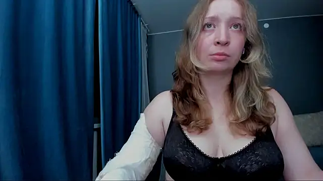 Eva Rikchter online show from July 12, 9:39 pm