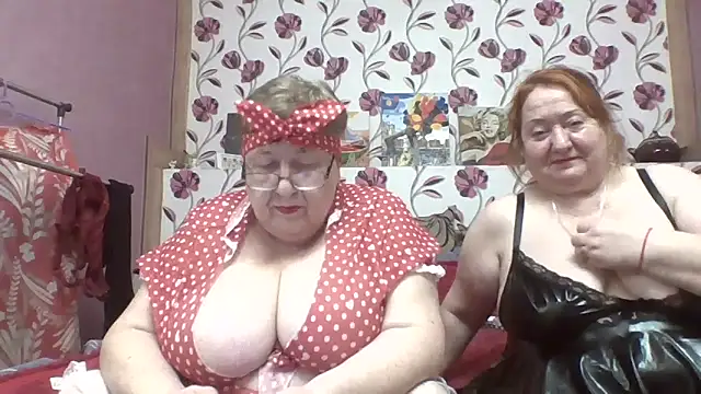Snapshot of Lena_Gaby chatting on March 3, 8:59 pm Lena Gaby online show from March 3, 8:59 pm