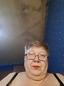 Snapshot of Lena_Gaby chatting on March 8, 6:17 am Lena Gaby online show from March 8, 6:17 am