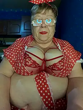 Snapshot of Lena_Gaby chatting on April 21, 2:37 am Lena Gaby online show from April 21, 2:37 am