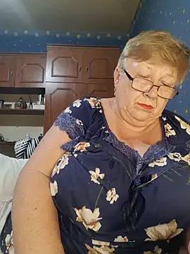 Snapshot of Lena_Gaby chatting on June 17, 3:13 pm Lena Gaby online show from June 17, 3:13 pm