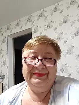 Snapshot of Lena_Gaby chatting on July 6, 6:10 pm Lena Gaby online show from July 6, 6:10 pm