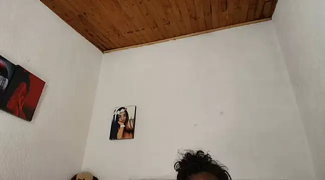 godessQQQ online show from March 17, 9:23 pm