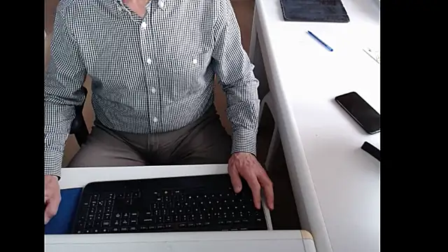 dutchpornking online show from May 6, 6:08 am