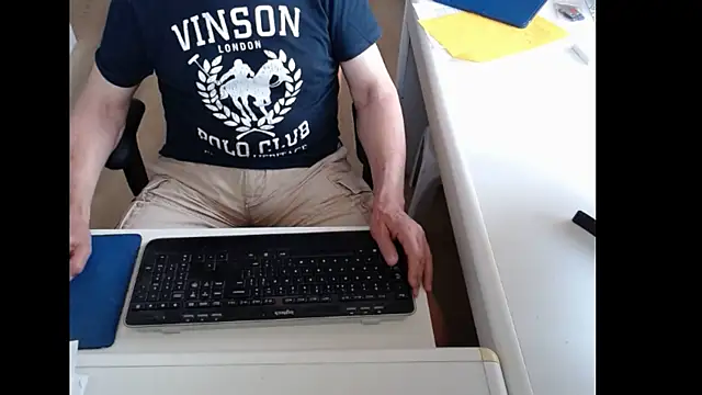 dutchpornking online show from May 28, 6:21 am