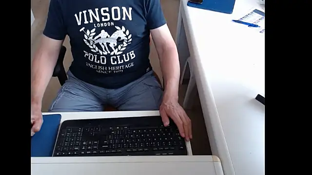 dutchpornking online show from June 20, 8:06 am