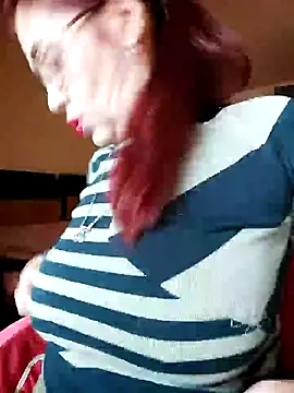 Chriss Tinaa online show from December 17, 6:45 am