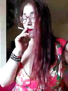 Chriss Tinaa online show from February 2, 9:30 am