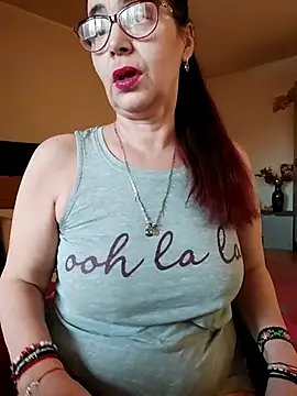 Chriss Tinaa online show from March 14, 5:27 am