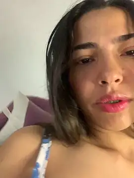Snapshot of allyson_cute1 chatting on March 16, 1:27 pm allyson cute1 online show from March 16, 1:27 pm