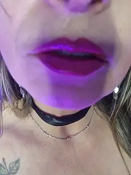 marilyn love6969 online show from February 12, 1:39 pm