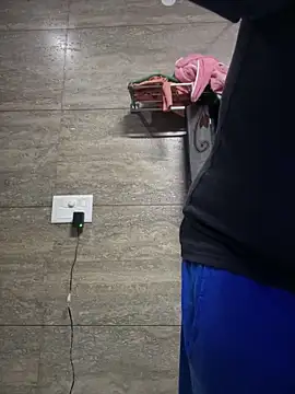 luciferdxm5 online show from February 5, 4:17 am