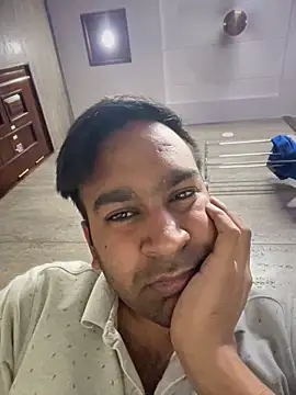 luciferdxm5 online show from April 6, 10:00 pm