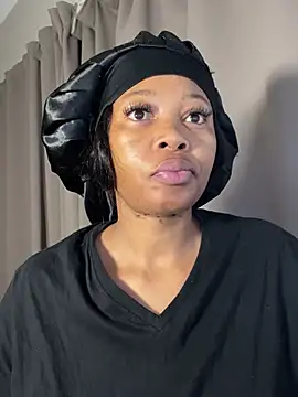 cherrybabe76 online show from March 17, 6:29 am