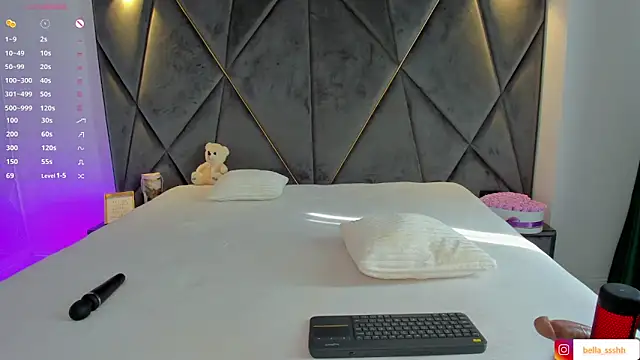 Arabian beauty online show from March 5, 8:43 am