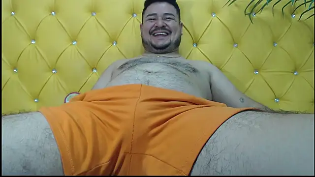 Snapshot of oso_dirty_ chatting on December 21, 8:43 pm oso dirty  online show from December 21, 8:43 pm