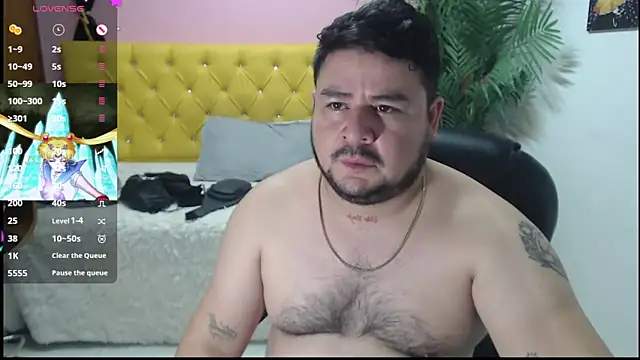 Snapshot of oso_dirty_ chatting on January 11, 5:29 pm oso dirty  online show from January 11, 5:29 pm