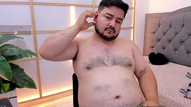 oso dirty  online show from June 28, 5:41 pm