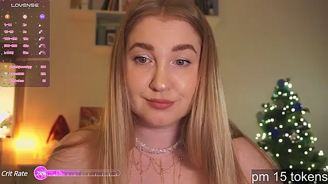 Snapshot of ollydoll92 chatting on December 25, 11:10 pm ollydoll92 online show from December 25, 11:10 pm