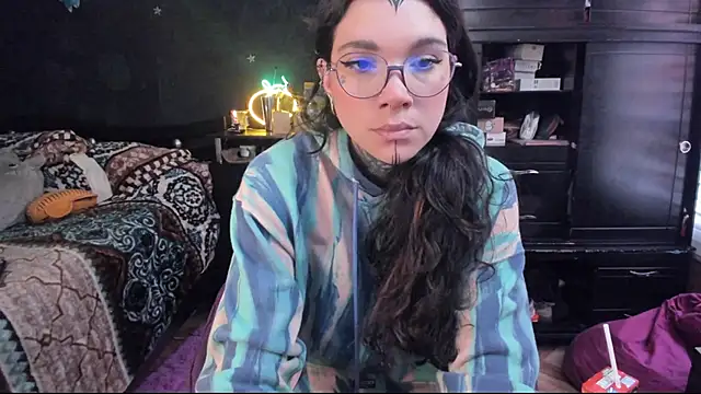 Snapshot of Lilmarieee chatting on February 10, 5:09 pm Lilmarieee online show from February 10, 5:09 pm