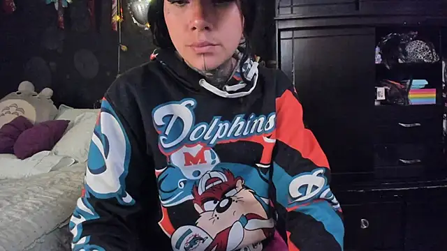 Lilmarieee online show from November 6, 8:54 pm