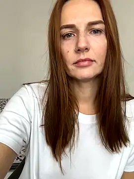 BritneyHall online show from October 9, 7:06 am