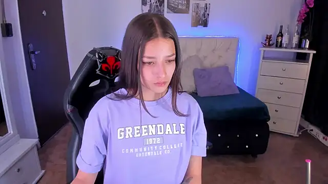 Snapshot of Amaia_Daniells chatting on January 15, 2:49 am Amaia Daniells online show from January 15, 2:49 am