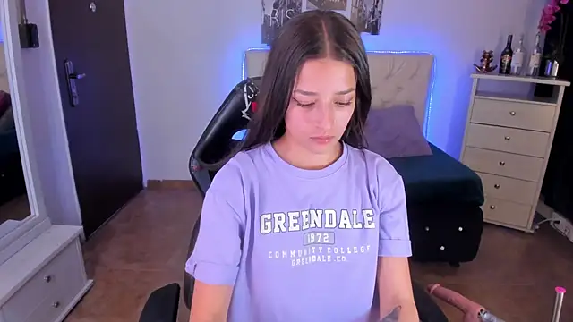 Snapshot of Amaia_Daniells chatting on January 15, 6:01 am Amaia Daniells online show from January 15, 6:01 am