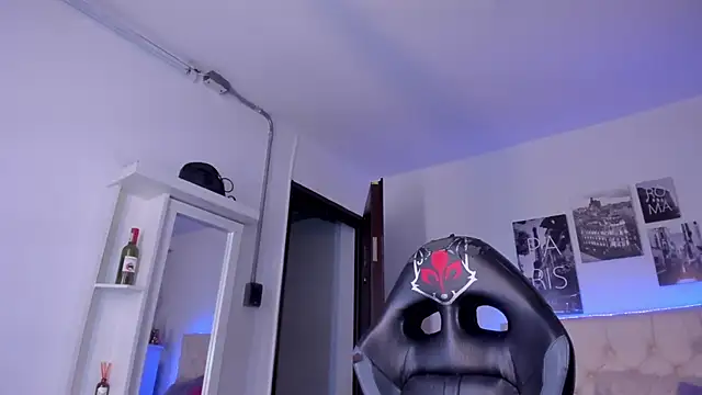 Snapshot of Amaia_Daniells chatting on January 20, 3:37 am Amaia Daniells online show from January 20, 3:37 am