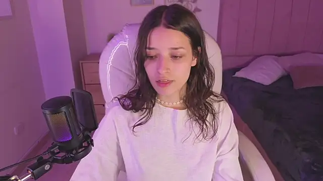 Snapshot of Amaia_Daniells chatting on September 27, 4:06 am Amaia Daniells online show from September 27, 4:06 am