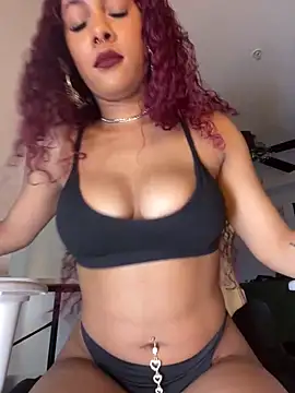Snapshot of goddessxdreaxo chatting on December 5, 3:04 am goddessxdreaxo online show from December 5, 3:04 am