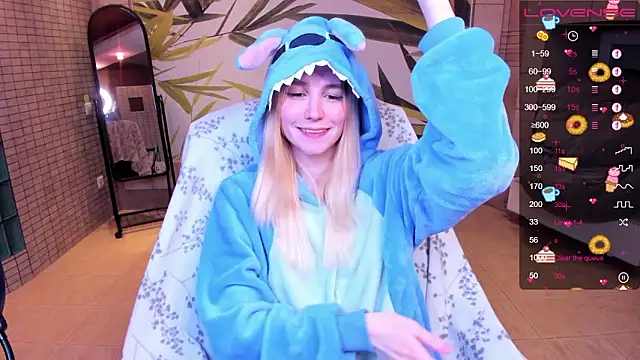 fleximona online show from March 8, 9:18 pm