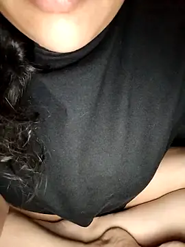 Annerae online show from March 25, 2:34 pm