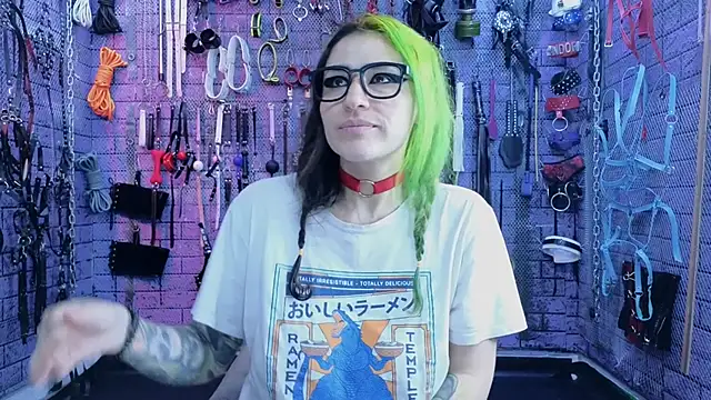 PANDORANEZZ online show from March 2, 7:32 am