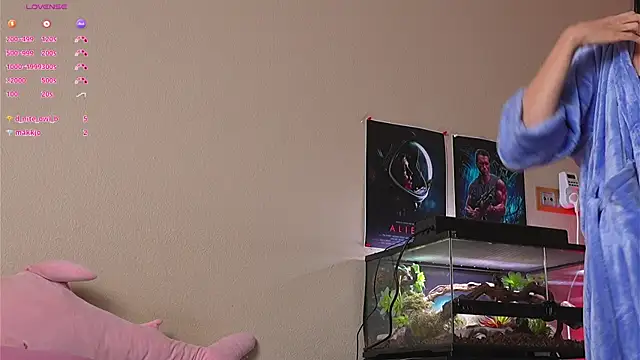 YaraAveiri online show from April 3, 10:46 am