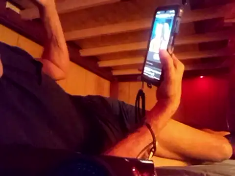 sausylolly online show from January 16, 11:25 am