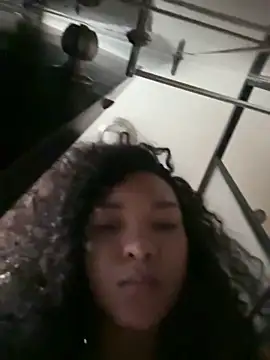 Snapshot of mariam_hill chatting on December 19, 10:21 pm mariam hill online show from December 19, 10:21 pm