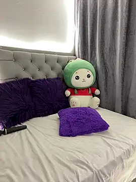 Snapshot of mariam_hill chatting on February 6, 12:11 am mariam hill online show from February 6, 12:11 am