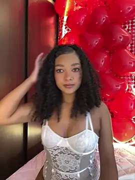 Snapshot of mariam_hill chatting on February 13, 11:15 pm mariam hill online show from February 13, 11:15 pm