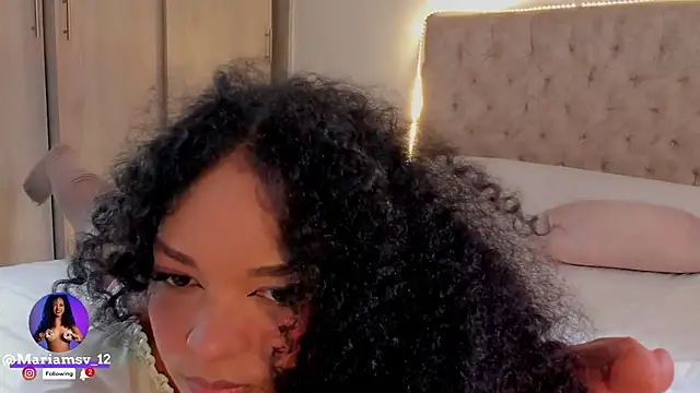 Snapshot of mariam_hill chatting on November 5, 6:19 pm mariam hill online show from November 5, 6:19 pm