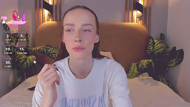 Kira Quinn online show from December 23, 7:17 am