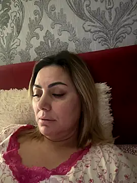 Emma roqueen online show from December 1, 10:21 pm