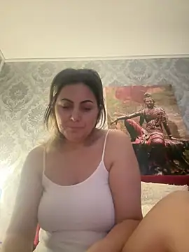 Emma roqueen online show from February 25, 9:24 pm