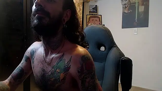 Snapshot of harry_reems1 chatting on January 3, 2:43 am harry reems1 online show from January 3, 2:43 am