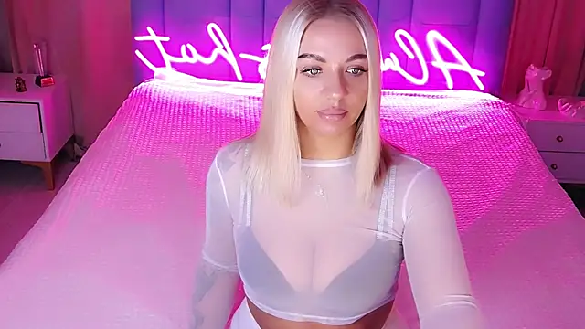 AllwaysHotJ online show from November 12, 2:34 am