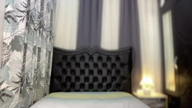 Miss Deliciousness online show from December 20, 4:03 pm