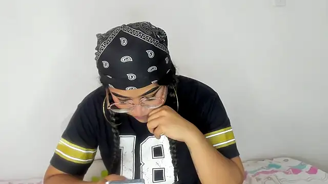 Snapshot of moana_taylor chatting on February 20, 4:36 pm moana taylor online show from February 20, 4:36 pm