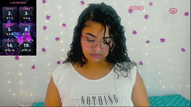 Snapshot of moana_taylor chatting on September 17, 11:56 am moana taylor online show from September 17, 11:56 am