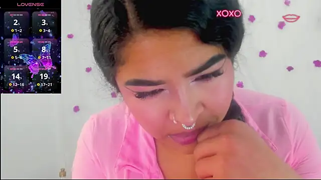 Snapshot of moana_taylor chatting on October 17, 10:29 am moana taylor online show from October 17, 10:29 am